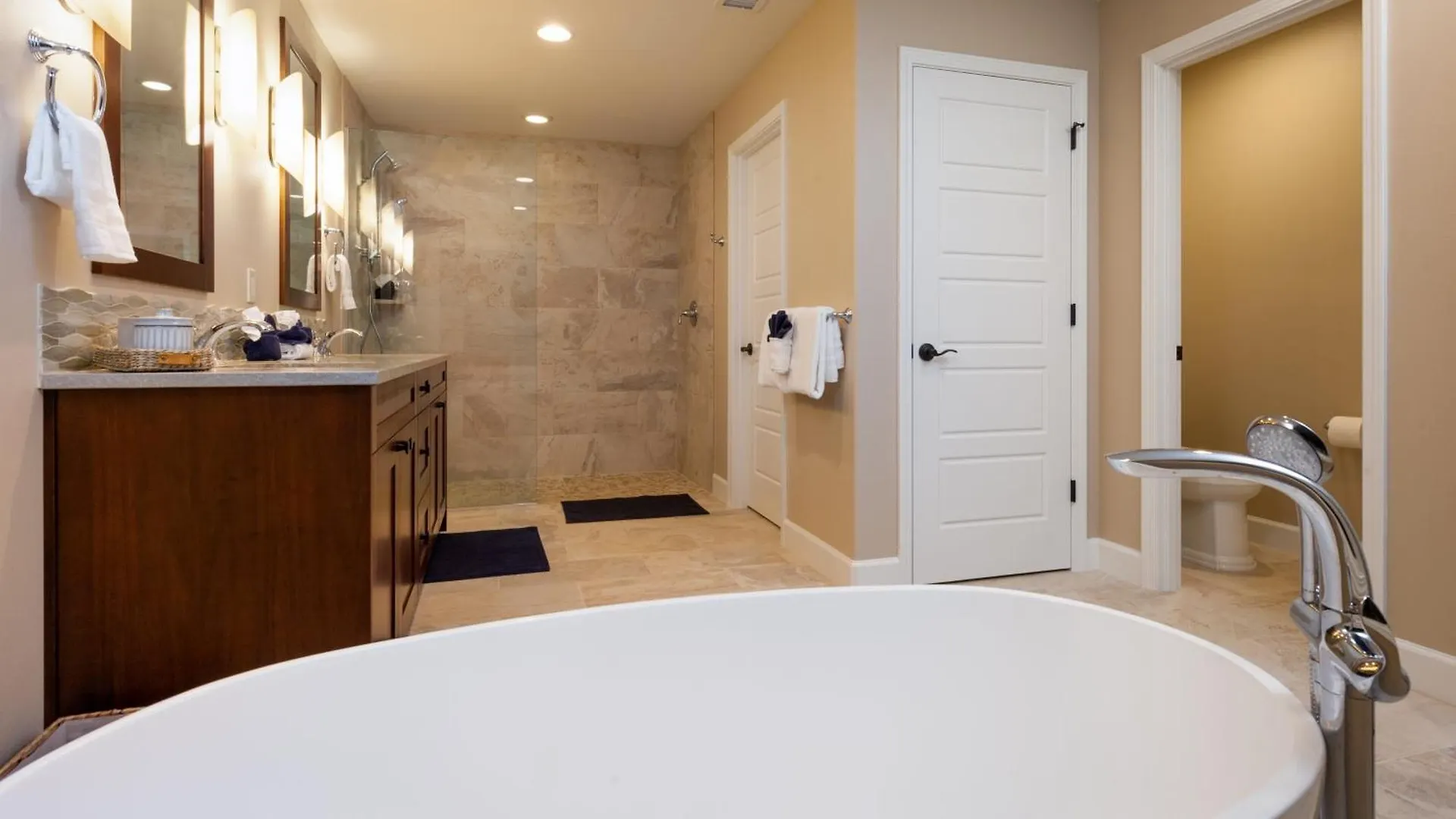 Mauna Kea Sunrise Distinguished 4Br Kamilo Home With Private Beach Pass Waikoloa Holiday home